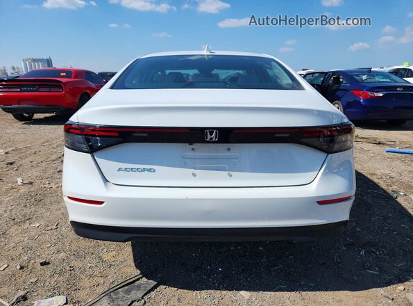 1HGCY1F38RA042776 2024 HONDA ACCORD White უკანა ხედი