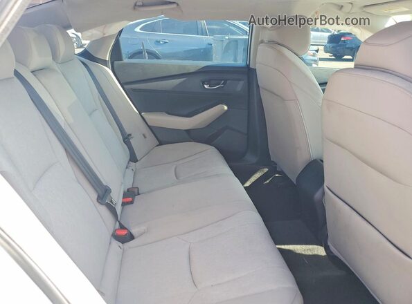 1HGCY1F39RA001797 2024 HONDA ACCORD White Widok tylnych siedzeń