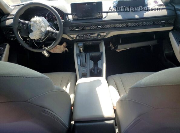 1HGCY1F39RA001797 2024 HONDA ACCORD White Widok deski rozdzielczej