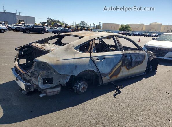 1HGCY1F40SA021628 2025 HONDA ACCORD Burn Trasero derecho