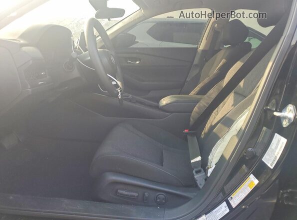 1HGCY1F42TA004914 2026 HONDA ACCORD Black Widok wnętrza z przodu