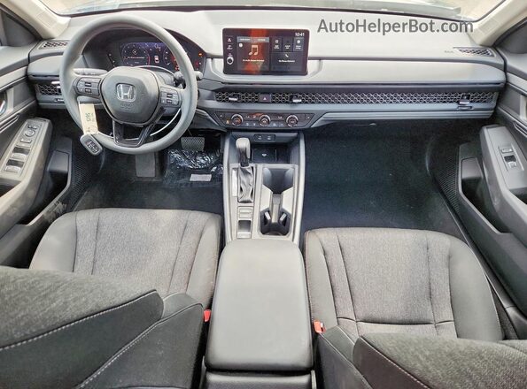 1HGCY1F44TA015512 2026 HONDA ACCORD Черный Вид панели приборов