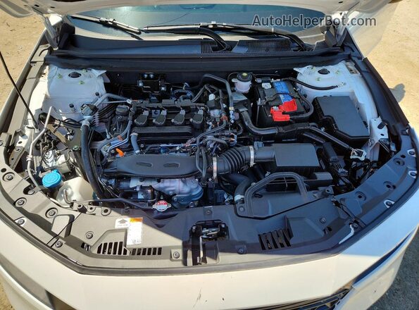 1HGCY1F46TA010795 2026 HONDA ACCORD White Vista interior trasera