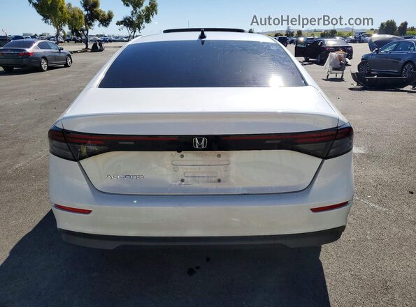 1HGCY1F47SA042475 2025 HONDA ACCORD White Widok z tyłu