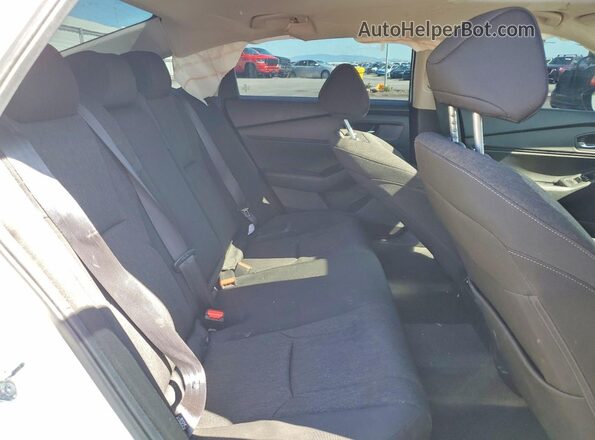 1HGCY1F47SA042475 2025 HONDA ACCORD White Widok tylnych siedzeń