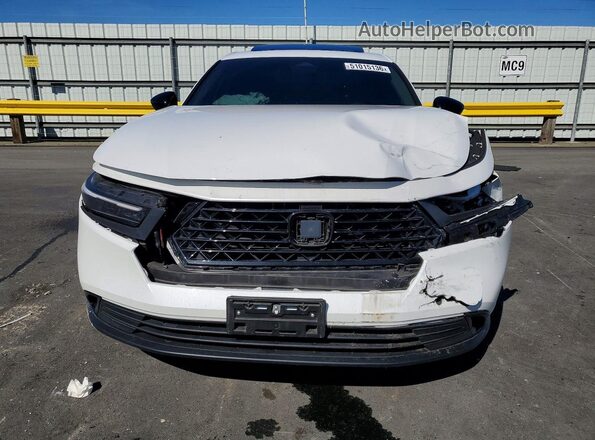 1HGCY1F47SA042475 2025 HONDA ACCORD White Widok z przodu