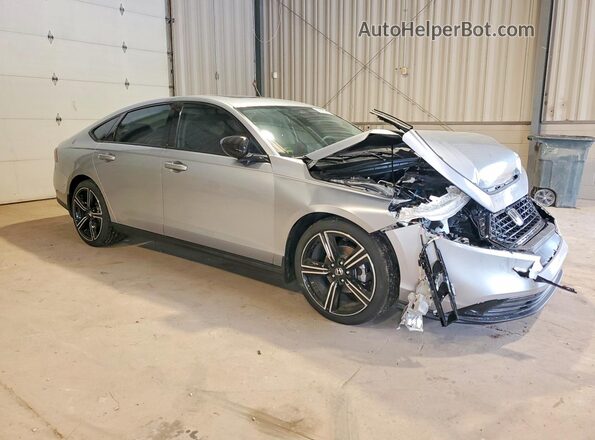 1HGCY1F47TA024916 2026 HONDA ACCORD Silver Przód prawy