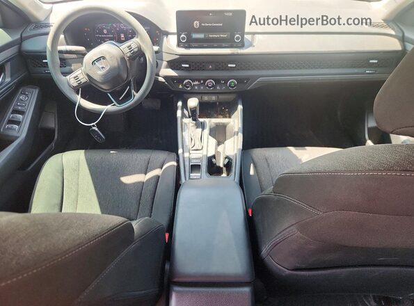 1HGCY1F48SA038306 2025 HONDA ACCORD Black Vista del salpicadero
