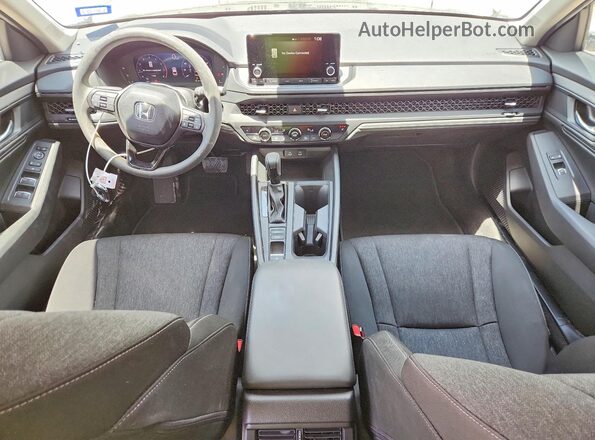 1HGCY1F49SA088471 2025 HONDA ACCORD Gray Vista del salpicadero