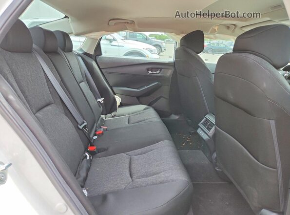 1HGCY1F49SA088681 2025 HONDA ACCORD White Widok tylnych siedzeń