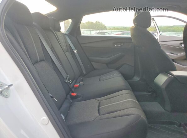 1HGCY2F50PA008433 2023 HONDA ACCORD White Widok tylnych siedzeń