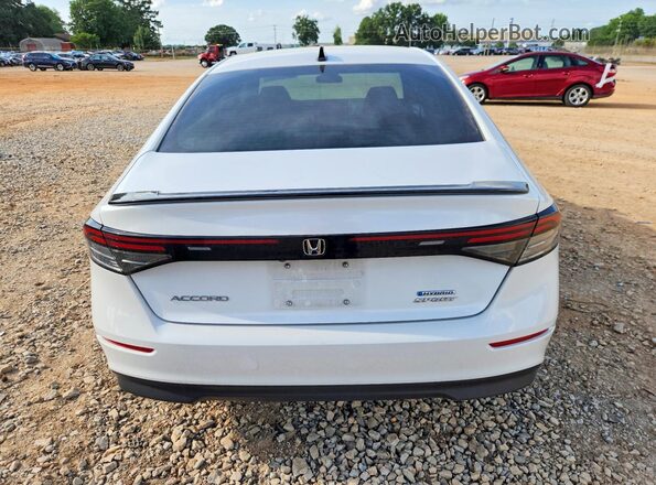 1HGCY2F50RA027308 2024 HONDA ACCORD White Вид ззаду