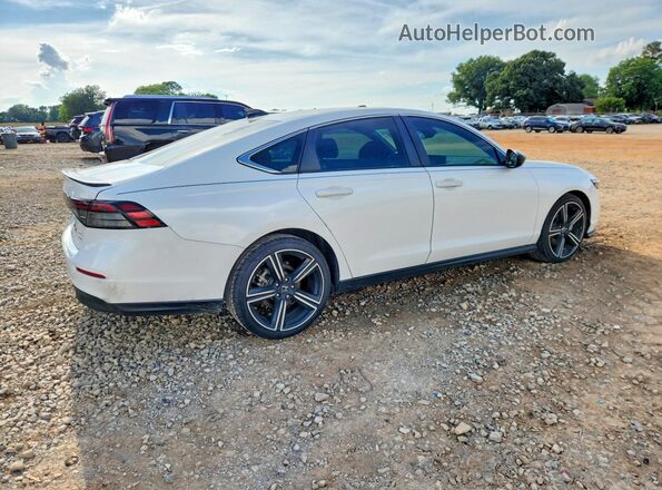 1HGCY2F50RA027308 2024 HONDA ACCORD White Задня права чверть