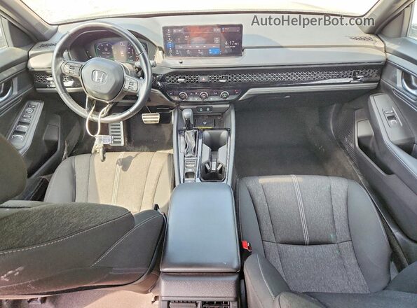 1HGCY2F51SA027517 2025 HONDA ACCORD Черный Вид панели приборов