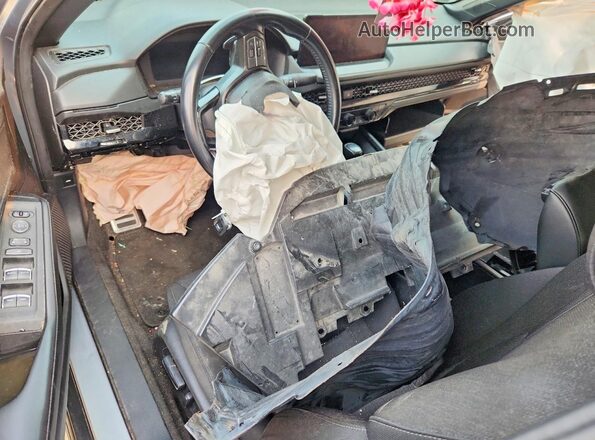 1HGCY2F52SA037344 2025 HONDA ACCORD Silver Dashboard view