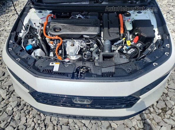 1HGCY2F52SA040745 2025 HONDA ACCORD White უკანა სალონის ხედი
