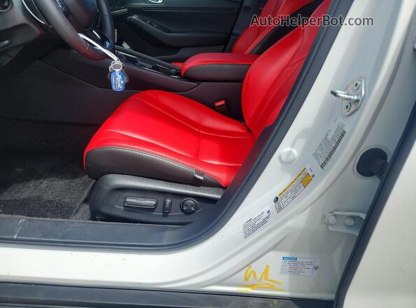 1HGCY2F52SA040745 2025 HONDA ACCORD White ძრავის განყოფილების ხედი