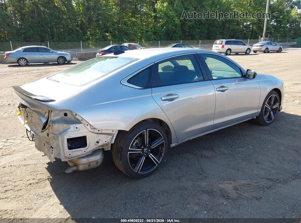 1HGCY2F54SA064996 2025 HONDA ACCORD Silver უკანა მარჯვენა