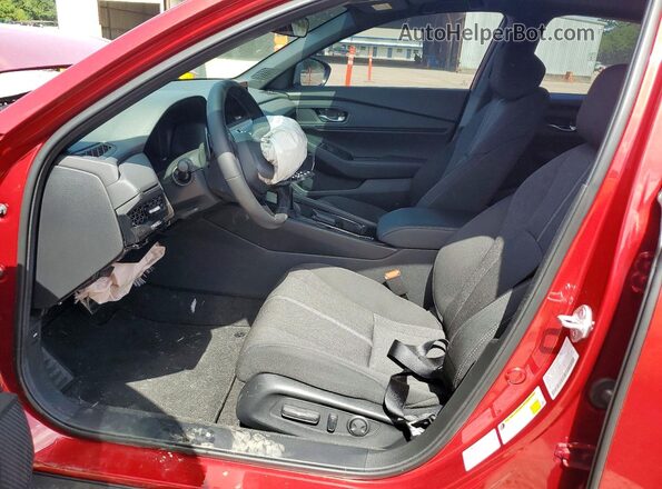 1HGCY2F54SA075190 2025 HONDA ACCORD Red Front interior view