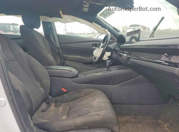 1HGCY2F56RA008116 2024 HONDA ACCORD White Widok wnętrza z przodu