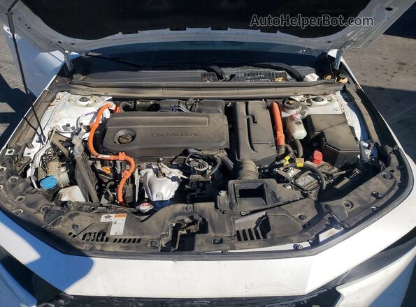 1HGCY2F57RA010103 2024 HONDA ACCORD White Vista interior trasera