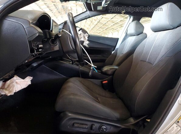 1HGCY2F57RA076330 2024 HONDA ACCORD Серебряный Вид салона спереди