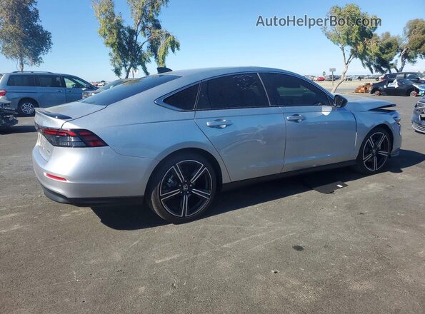1HGCY2F57SA082036 2025 HONDA ACCORD Silver უკანა მარჯვენა