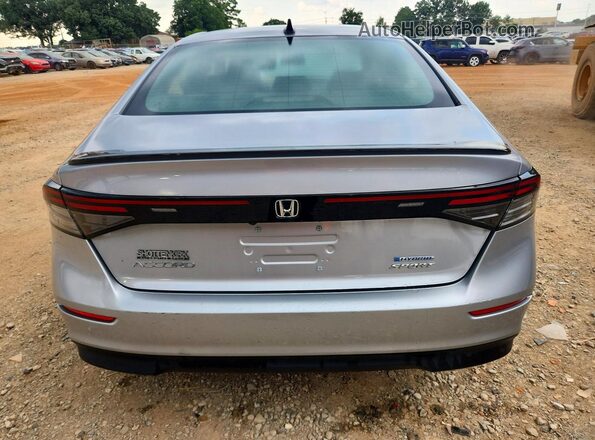 1HGCY2F58PA022077 2023 HONDA ACCORD Silver Widok z tyłu