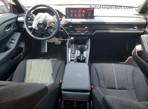 1HGCY2F58TA011638 2026 HONDA ACCORD White Dashboard view