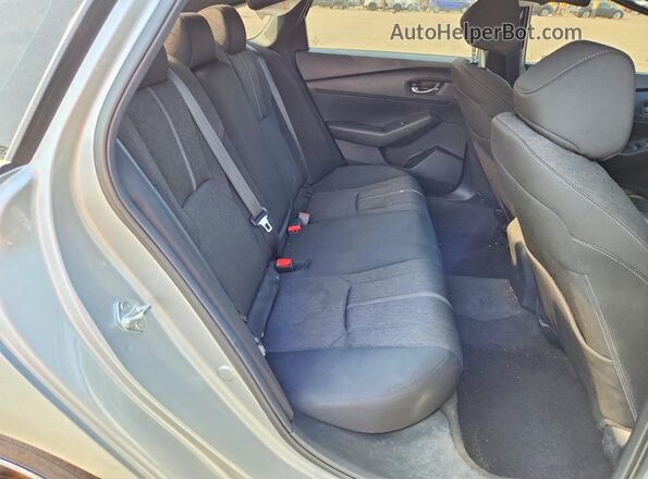 1HGCY2F59RA008210 2024 HONDA ACCORD Silver უკანა სავარძლების ხედი