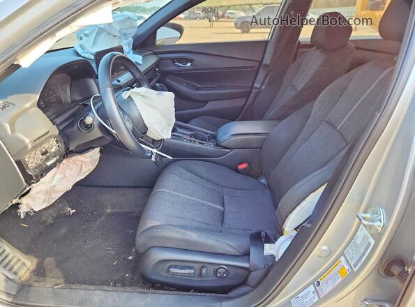 1HGCY2F59RA008210 2024 HONDA ACCORD Silver წინა სალონის ხედი
