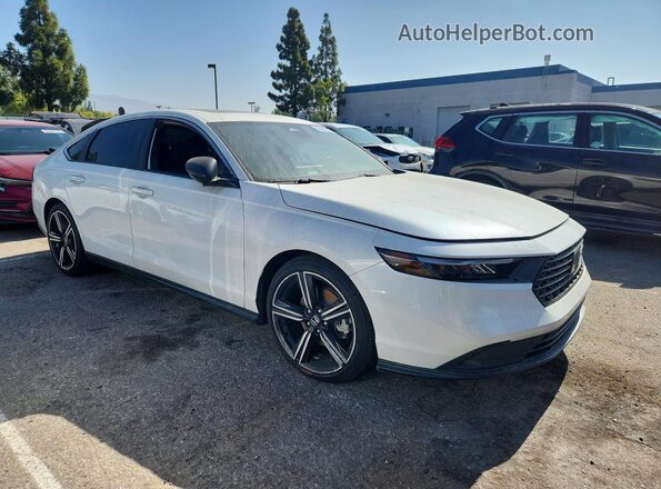 1HGCY2F59RA035374 2024 HONDA ACCORD White Передня права чверть