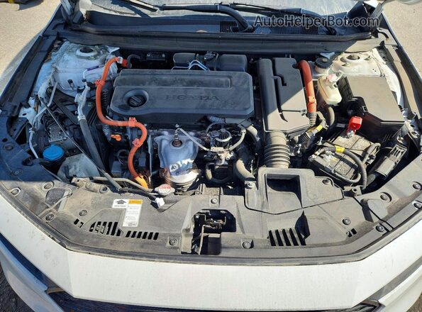 1HGCY2F59RA035374 2024 HONDA ACCORD White Вид задньої частини салону