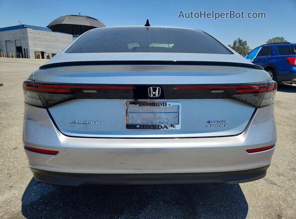 1HGCY2F59SA096763 2025 HONDA ACCORD Silver Հետևի տեսք