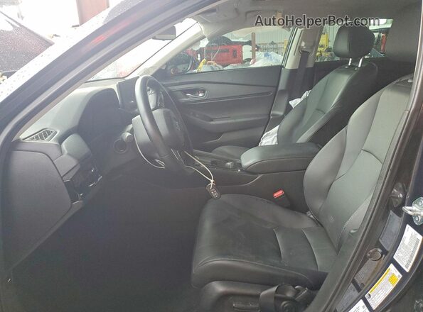 1HGCY2F61SA051096 2025 HONDA ACCORD Charcoal Вид салону спереду