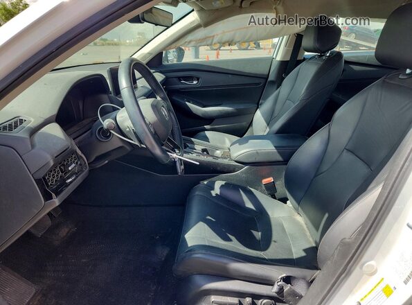 1HGCY2F66RA052822 2024 HONDA ACCORD White Vista interior delantera