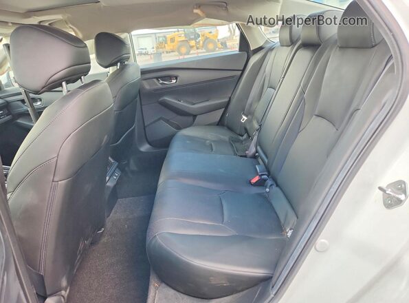 1HGCY2F66RA052822 2024 HONDA ACCORD White Vista de los asientos traseros