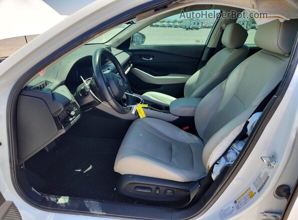 1HGCY2F6XRA059014 2024 HONDA ACCORD White Սալոնի դիմացի տեսք