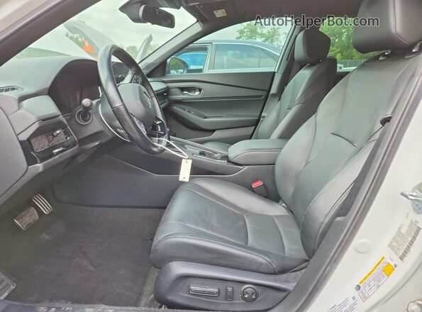 1HGCY2F71PA031866 2023 HONDA ACCORD White Vista interior delantera