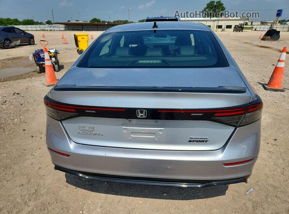 1HGCY2F73RA069036 2024 HONDA ACCORD Silver Вид ззаду