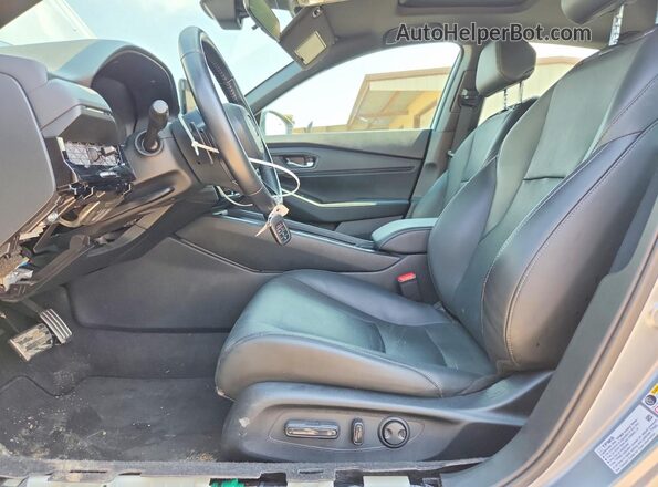 1HGCY2F73RA069036 2024 HONDA ACCORD Silver Вид салону спереду