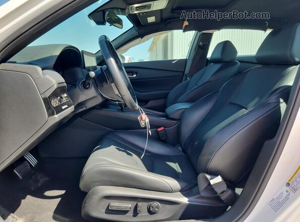 1HGCY2F75SA045360 2025 HONDA ACCORD White წინა სალონის ხედი