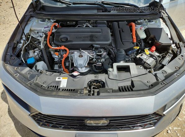 1HGCY2F76SA025750 2025 HONDA ACCORD Silver Սալոնի հետևի տեսք