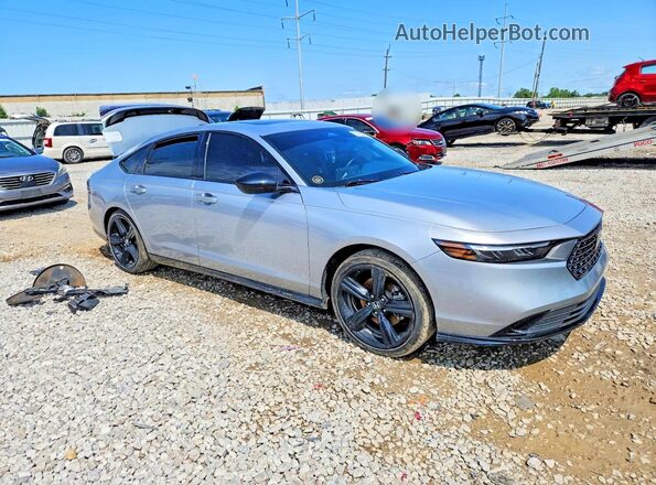 1HGCY2F77RA051963 2024 HONDA ACCORD Silver Przód prawy