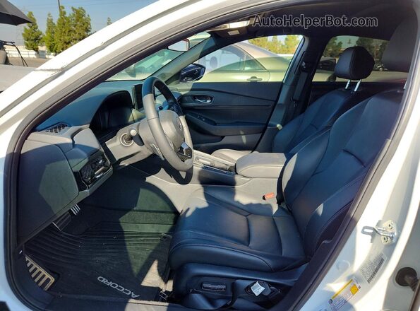 1HGCY2F78TA006912 2026 HONDA ACCORD White Widok wnętrza z przodu