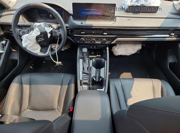 1HGCY2F81SA801064 2025 HONDA ACCORD Black Widok deski rozdzielczej