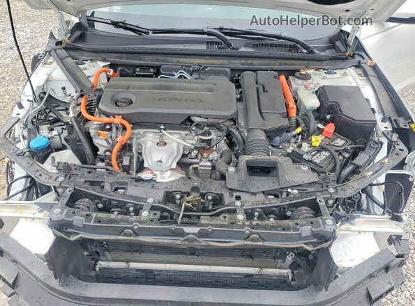 1HGCY2F82RA071840 2024 HONDA ACCORD White Սալոնի հետևի տեսք