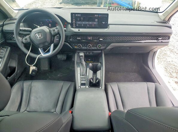 1HGCY2F82RA071840 2024 HONDA ACCORD White Առջևի վահանակի տեսք