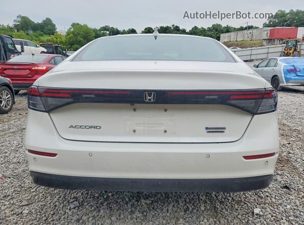 1HGCY2F82RA071840 2024 HONDA ACCORD White Հետևի տեսք