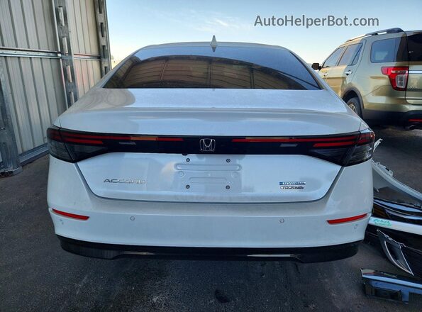 1HGCY2F84TA024008 2026 HONDA ACCORD White Widok z tyłu